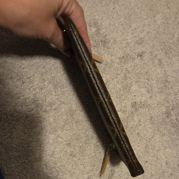 Louis Vuitton Brown and Gold Monogram Pouch - Picture 5 of 6